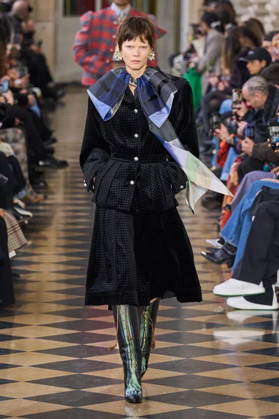 Look 39